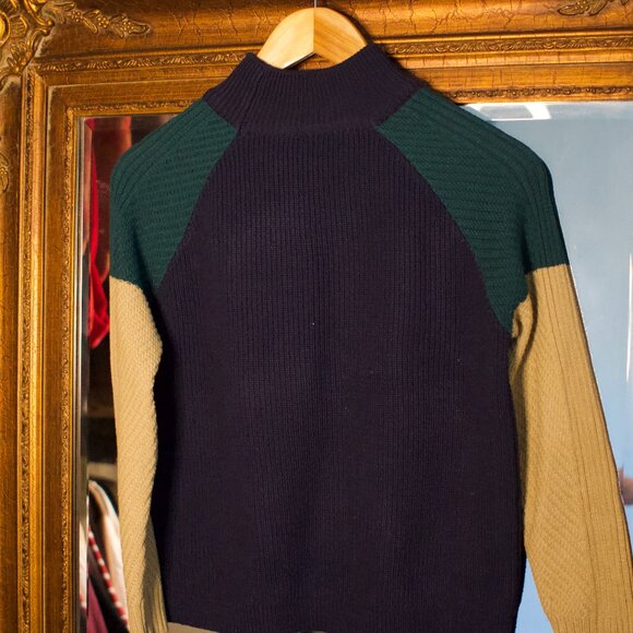 Color Block Knit Sweater - Picture 5 of 5